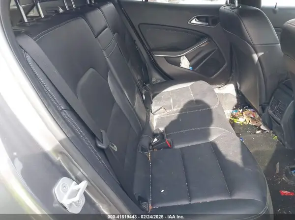WDCTG4GB1GJ202304 2016 MERCEDES-BENZ GLA-KLASSE - Image 8