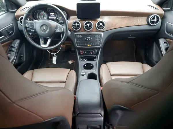 WDCTG4GB1GJ214419 2016 MERCEDES-BENZ GLA-KLASSE - Image 8