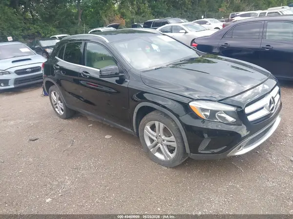 WDCTG4GB1HJ350373 2017 MERCEDES-BENZ GLA-KLASSE - Image 1