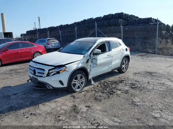 WDCTG4GB1HJ356030 2017 MERCEDES-BENZ GLA-KLASSE - Image 2
