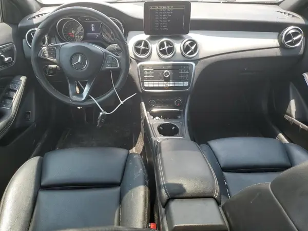 WDCTG4GB1JJ461446 2018 MERCEDES-BENZ GLA-KLASSE - Image 8