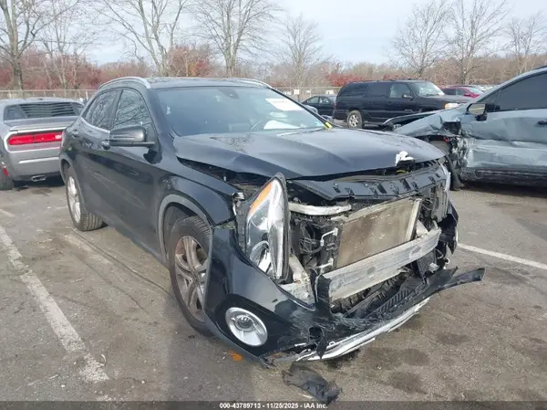 WDCTG4GB1JJ494155 2018 MERCEDES-BENZ GLA-KLASSE - Image 1