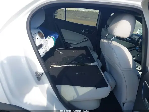 WDCTG4GB1JJ508863 2018 MERCEDES-BENZ GLA-KLASSE - Image 8