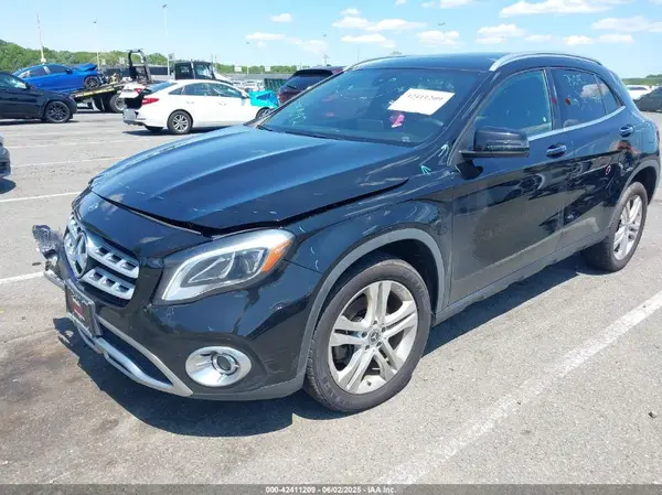 WDCTG4GB1KJ544165 2019 MERCEDES-BENZ GLA-KLASSE - Image 2