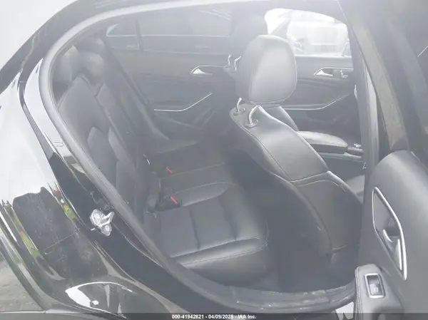 WDCTG4GB1KJ572127 2019 MERCEDES-BENZ GLA-KLASSE - Image 8