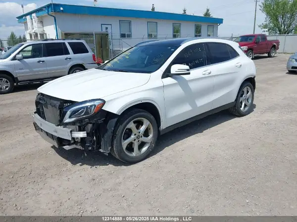 WDCTG4GB1KJ606888 2019 MERCEDES-BENZ GLA-KLASSE - Image 2