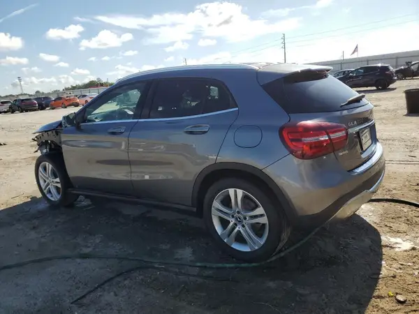 WDCTG4GB1LJ685318 2020 MERCEDES-BENZ GLA-KLASSE - Image 2