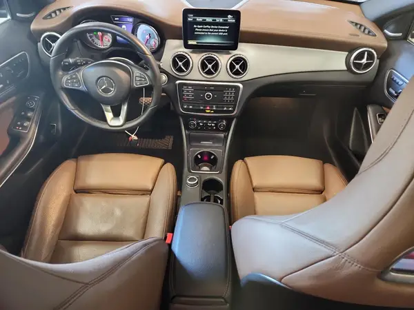 WDCTG4GB2HJ291057 2017 MERCEDES-BENZ GLA-KLASSE - Image 8