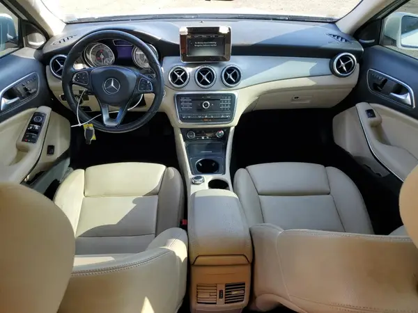 WDCTG4GB2HJ308875 2017 MERCEDES-BENZ GLA-KLASSE - Image 8
