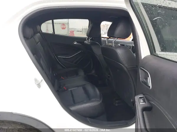 WDCTG4GB2HJ314241 2017 MERCEDES-BENZ GLA-KLASSE - Image 8