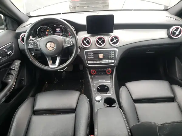 WDCTG4GB2JJ392475 2018 MERCEDES-BENZ GLA-KLASSE - Image 8