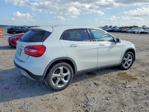 2018 MERCEDES-BENZ GLA-KLASSE COPART lot 47649656 auction photo 3