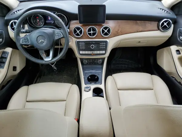 WDCTG4GB2JJ451153 2018 MERCEDES-BENZ GLA-KLASSE - Image 8