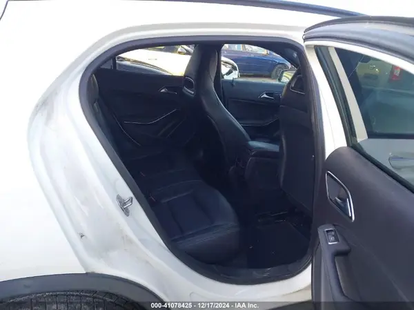 WDCTG4GB2JJ474190 2018 MERCEDES-BENZ GLA-KLASSE - Image 8
