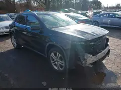 WDCTG4GB2JJ477963 2018 MERCEDES-BENZ GLA-KLASSE