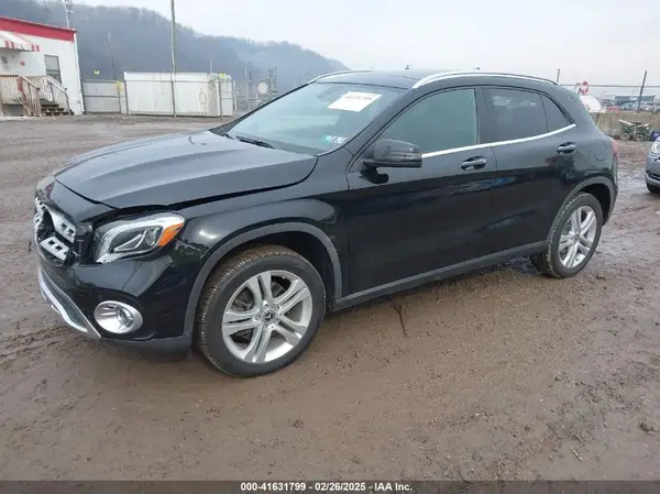 WDCTG4GB2JJ514882 2018 MERCEDES-BENZ GLA-KLASSE - Image 2