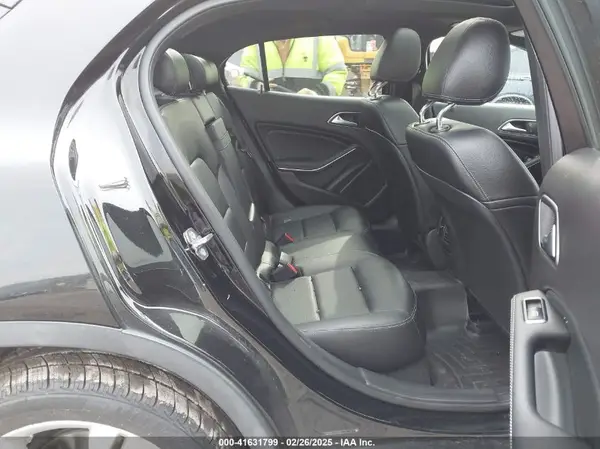 WDCTG4GB2JJ514882 2018 MERCEDES-BENZ GLA-KLASSE - Image 8