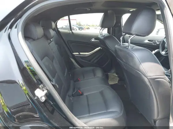 WDCTG4GB2KJ579667 2019 MERCEDES-BENZ GLA-KLASSE - Image 8