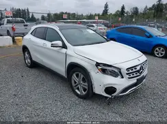 WDCTG4GB2KJ588840 2019 MERCEDES-BENZ GLA-KLASSE