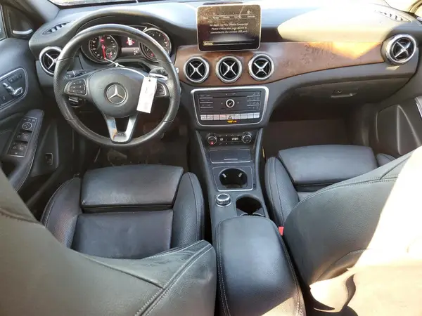 WDCTG4GB2KJ647711 2019 MERCEDES-BENZ GLA-KLASSE - Image 8