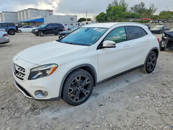 WDCTG4GB2KU018772 2019 MERCEDES-BENZ GLA-KLASSE - Image 1