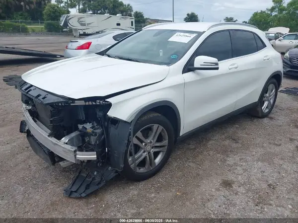 WDCTG4GB2LJ686994 2020 MERCEDES-BENZ GLA-KLASSE - Image 2