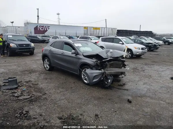 WDCTG4GB3GJ200747 2016 MERCEDES-BENZ GLA-KLASSE - Image 1