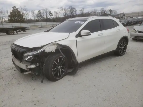 WDCTG4GB3HJ294291 2017 MERCEDES-BENZ GLA-KLASSE - Image 1