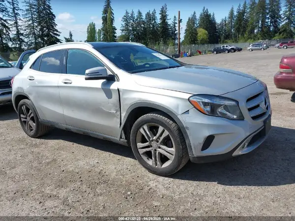 WDCTG4GB3HJ333929 2017 MERCEDES-BENZ GLA-KLASSE - Image 1