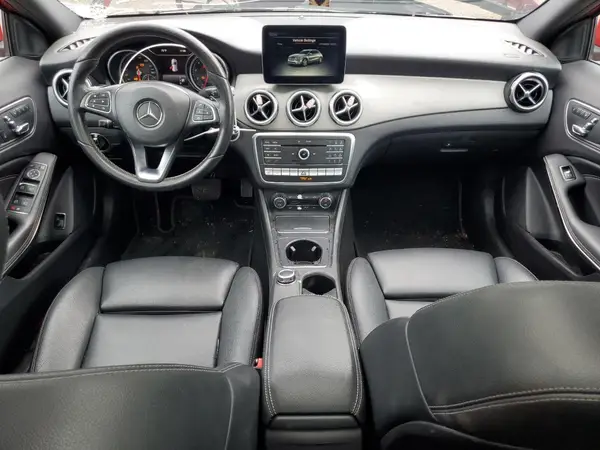 WDCTG4GB3JJ372882 2018 MERCEDES-BENZ GLA-KLASSE - Image 8