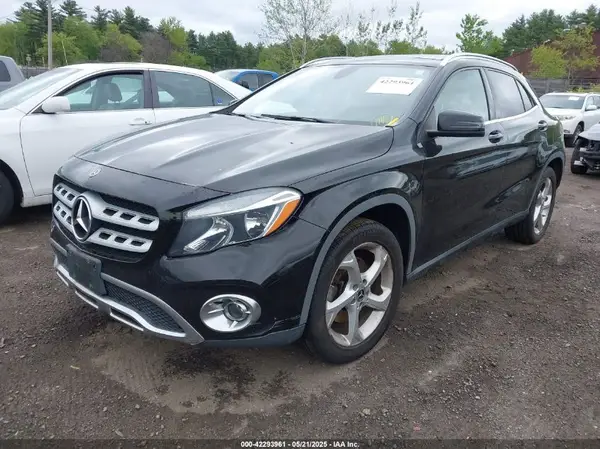 WDCTG4GB3JJ467524 2018 MERCEDES-BENZ GLA-KLASSE - Image 2