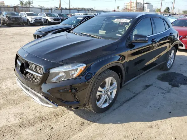 WDCTG4GB3JJ488826 2018 MERCEDES-BENZ GLA-KLASSE - Image 1