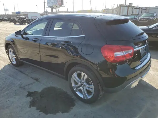 WDCTG4GB3JJ488826 2018 MERCEDES-BENZ GLA-KLASSE - Image 2