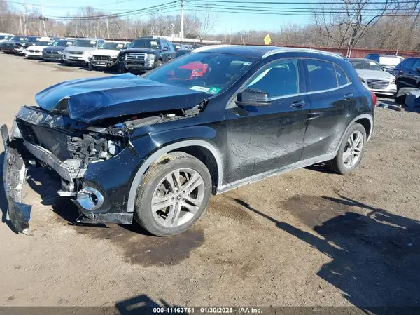 WDCTG4GB3JJ492889 2018 MERCEDES-BENZ GLA-KLASSE - Image 2