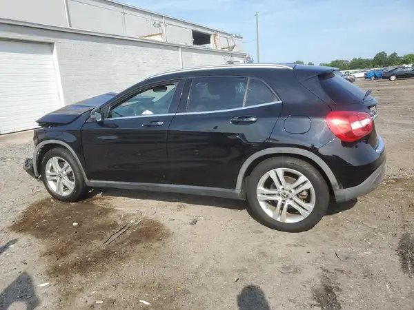 WDCTG4GB3KU008803 2019 MERCEDES-BENZ GLA-KLASSE - Image 2
