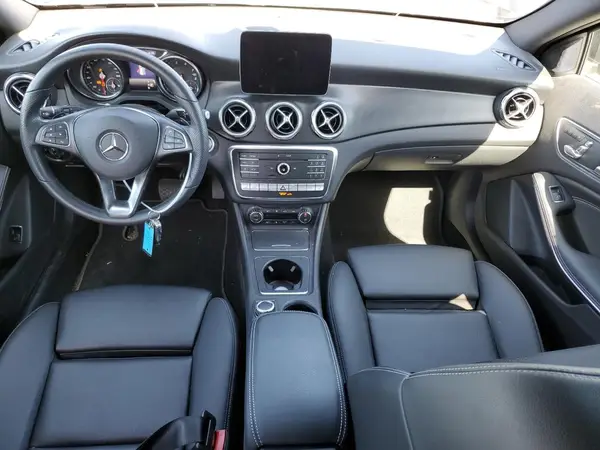 WDCTG4GB3KU014603 2019 MERCEDES-BENZ GLA-KLASSE - Image 8