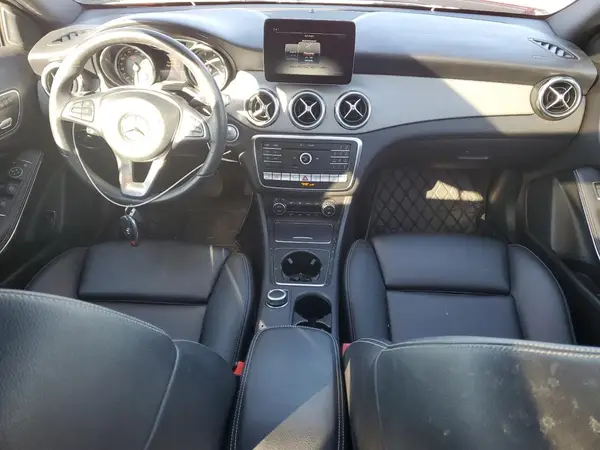 WDCTG4GB3KU017131 2019 MERCEDES-BENZ GLA-KLASSE - Image 8