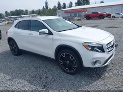 WDCTG4GB3KU018943 2019 MERCEDES-BENZ GLA-KLASSE