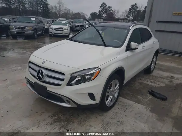 WDCTG4GB4GJ189399 2016 MERCEDES-BENZ GLA-KLASSE - Image 2