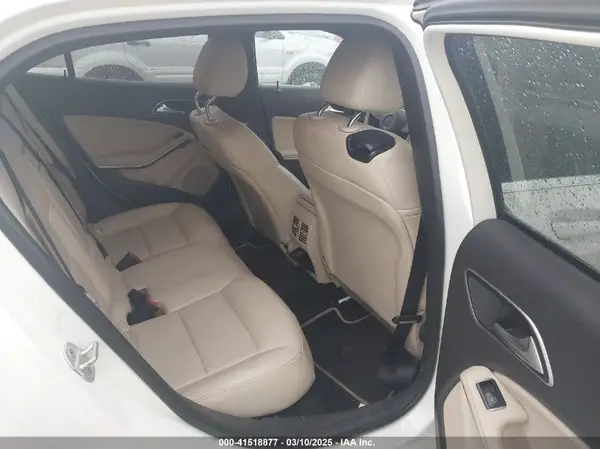 WDCTG4GB4GJ189399 2016 MERCEDES-BENZ GLA-KLASSE - Image 8