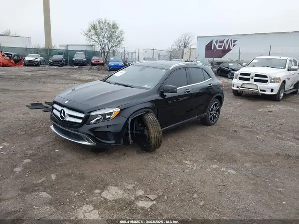 WDCTG4GB4HJ334961 2017 MERCEDES-BENZ GLA-KLASSE - Image 2
