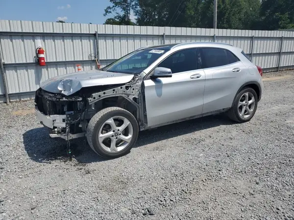 WDCTG4GB4JJ388878 2018 MERCEDES-BENZ GLA-KLASSE - Image 1