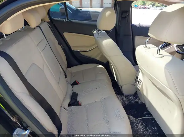WDCTG4GB4JJ407395 2018 MERCEDES-BENZ GLA-KLASSE - Image 8