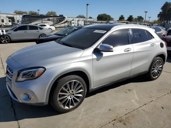 WDCTG4GB4JJ436721 2018 MERCEDES-BENZ GLA-KLASSE - Image 1