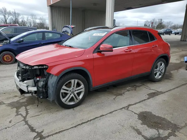 WDCTG4GB4KJ549960 2019 MERCEDES-BENZ GLA-KLASSE - Image 1