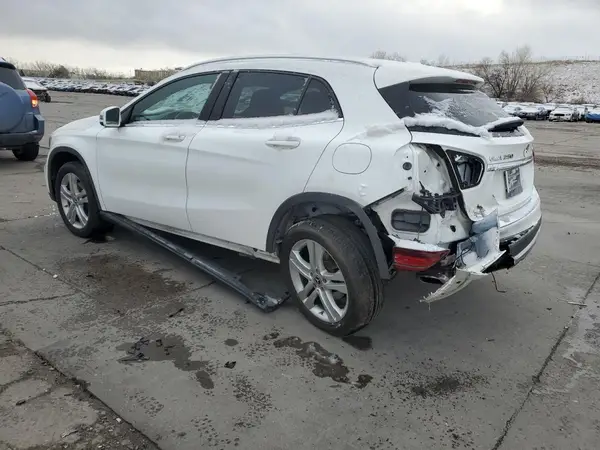 WDCTG4GB4KU014352 2019 MERCEDES-BENZ GLA-KLASSE - Image 2