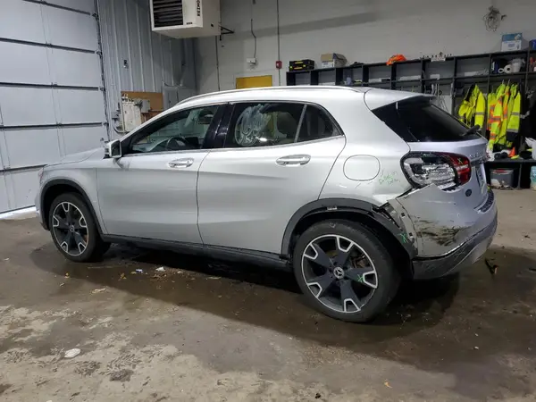 WDCTG4GB4KU015064 2019 MERCEDES-BENZ GLA-KLASSE - Image 2