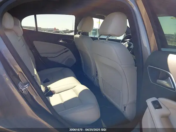 WDCTG4GB5GJ254759 2016 MERCEDES-BENZ GLA-KLASSE - Image 8