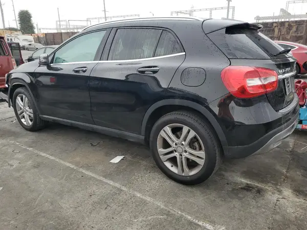WDCTG4GB5HJ301466 2017 MERCEDES-BENZ GLA-KLASSE - Image 2