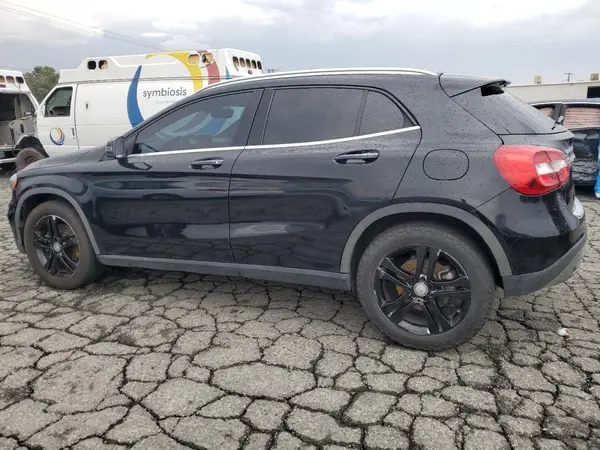 WDCTG4GB5HJ334905 2017 MERCEDES-BENZ GLA-KLASSE - Image 2